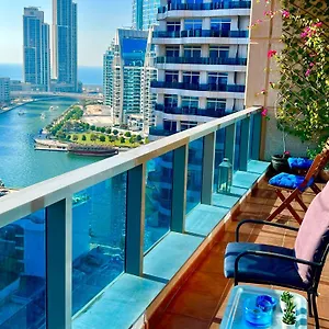 fabolous-vacation-home-in-dubai-marina.dubaihotelsoffers.com/